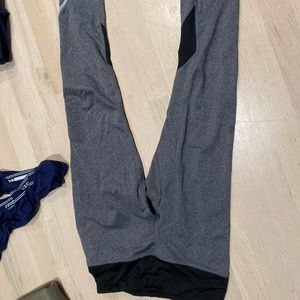 Reebok Pants size small